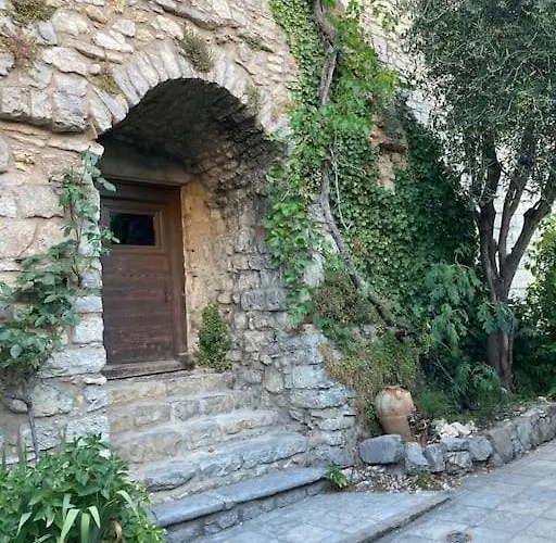 Apartament : En Pierres *
